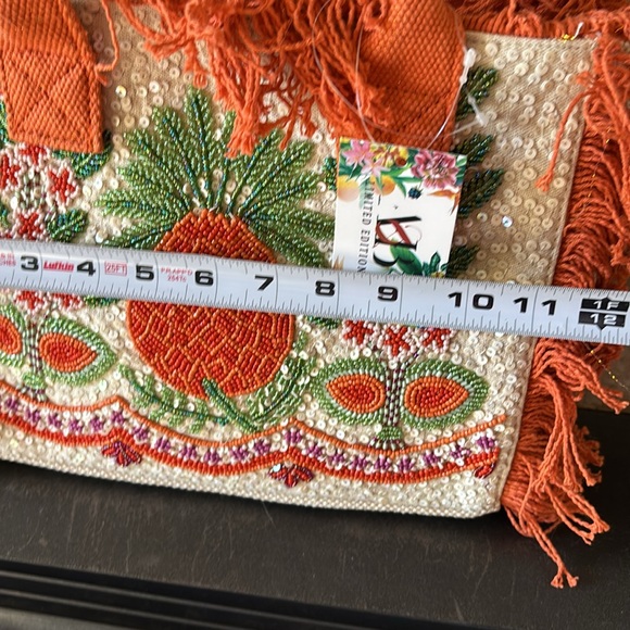 NWT Orange and White Beaded Tote Bag with Fringe - Picture 6 of 7